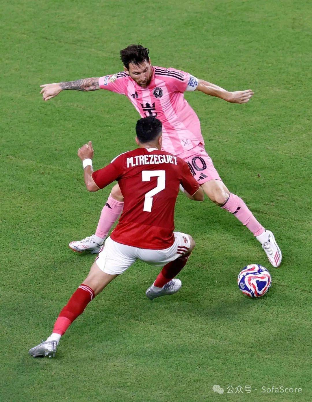 九游体育-战术调整引爆全场！，梅西意外战胜澳大利亚队赢得满堂喝彩(梅西澳大利亚友谊赛)