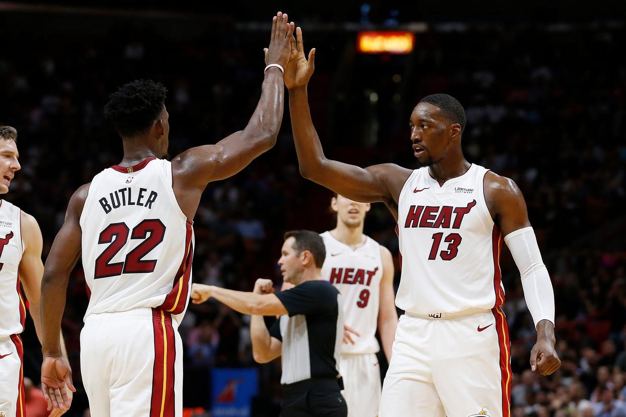 九游体育app-反败为胜首场状态出色，热火观众沸腾！，巴特勒重返赛场比赛高潮迭起的简单介绍