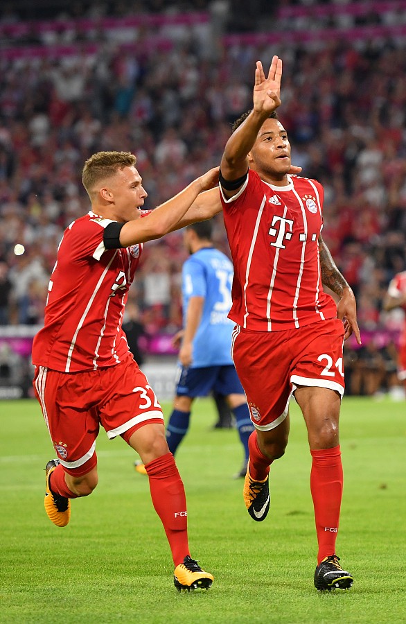 九游体育-关于瓦伦西亚发布备战花絮；国际比赛日远射贴柱；德甲任务艰巨；身体对抗强度拉满的信息