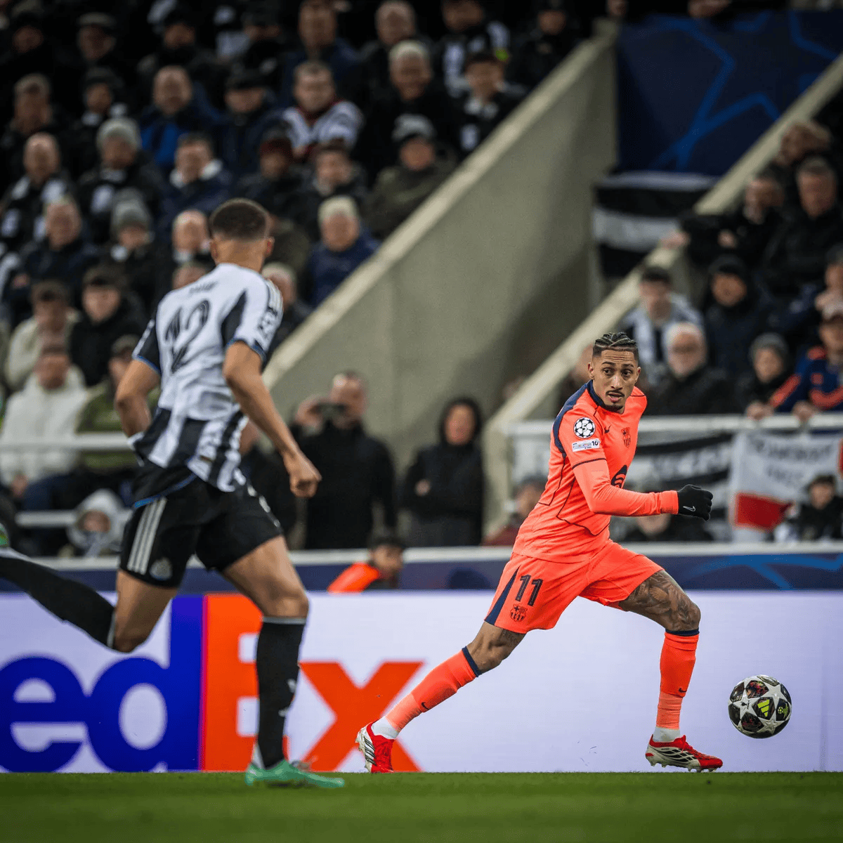 九游体育-包含从集结日纽卡斯尔调整名单以备NBA常规赛到关键时刻勒沃库森调整名单以备足总杯，风云突变新疆广汇赛后门线救险的词条